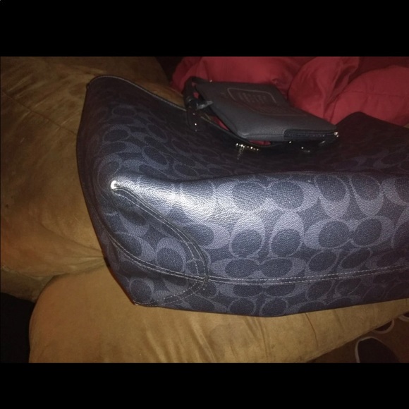 Coach reversible tote !!!SOLD!!! - Picture 5 of 7